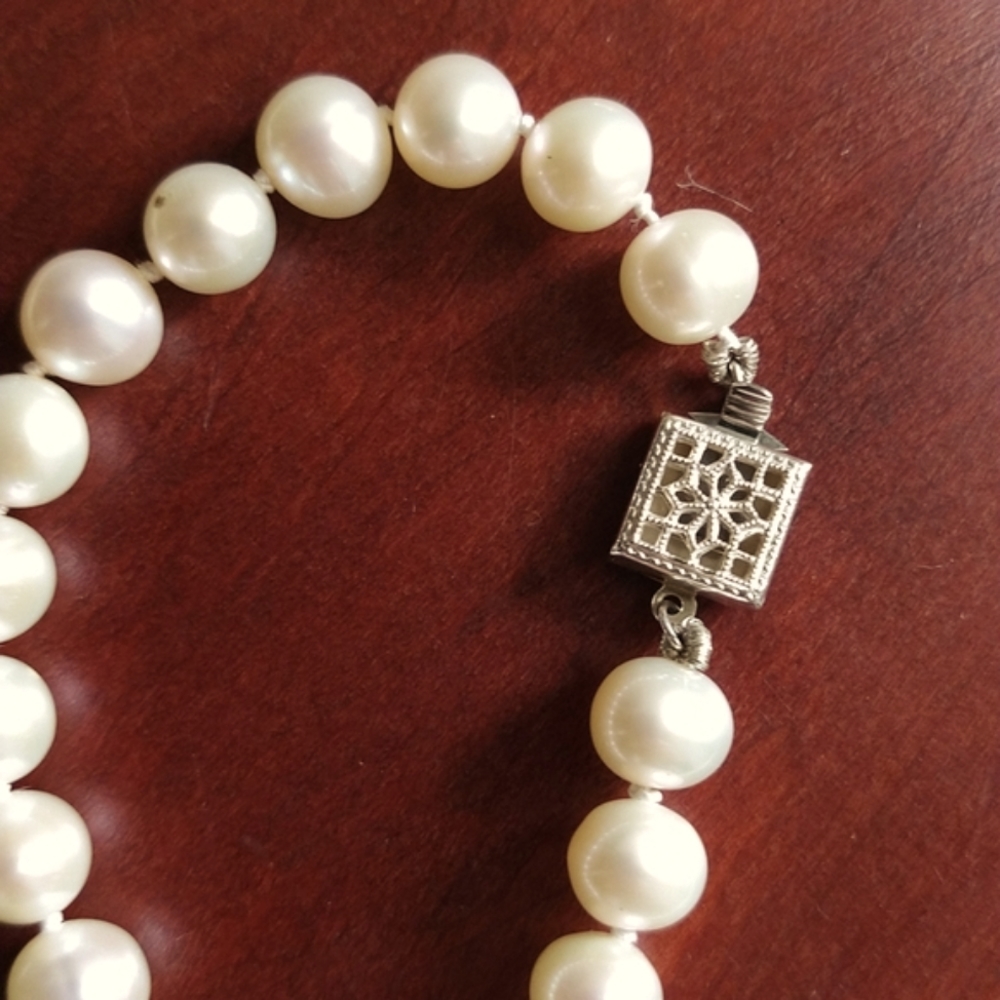 Anthro Freshwater Pearl choker necklace 14" - Picture 2 of 9